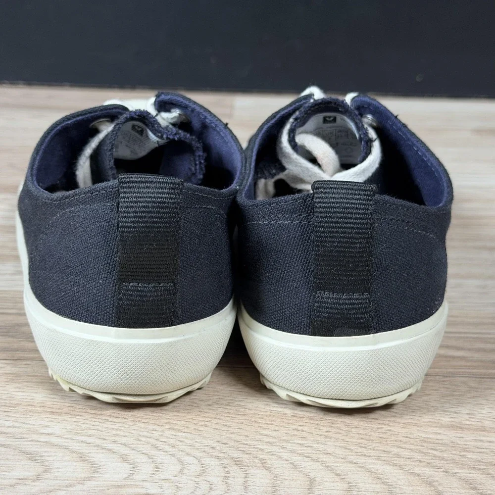 Veja Nova Shoes Womens Size 9 Black White Canvas Athletic Casual Sneakers Brazil